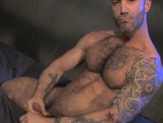 Muscle hairy guy Junior Stellano jacking off dick