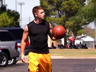 NEW MODEL: Hunter Gage